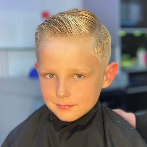 Beard trim and shape at EZ CUTTZ Leicester barbershop